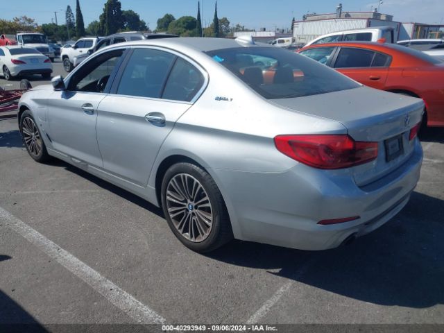 WBAJA9C54JB251698 BMW 530e Iperformance
