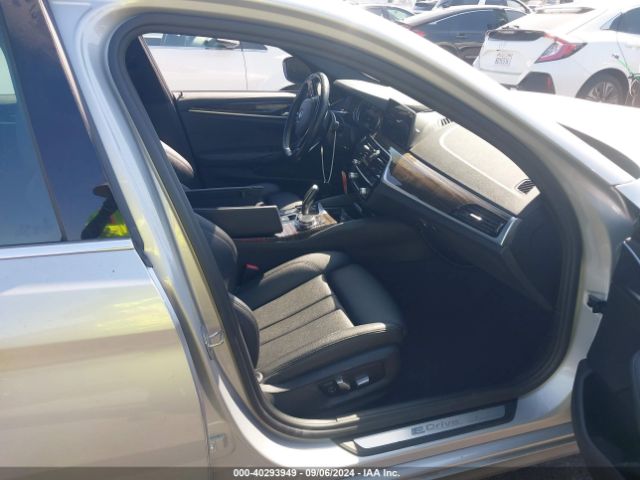 WBAJA9C54JB251698 BMW 530e Iperformance
