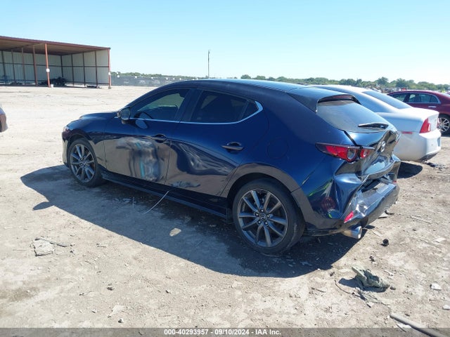 Mazda MAZDA3 2019 JM1BPBJM2K1130697 Image 3
