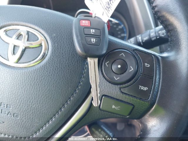 JTMWFREV5HJ125728 Toyota Rav4 Xle