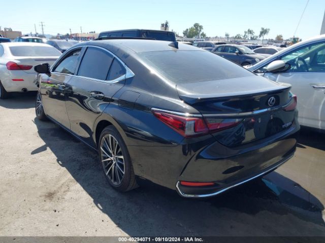 58ADA1C15RU042330 Lexus ES 300H