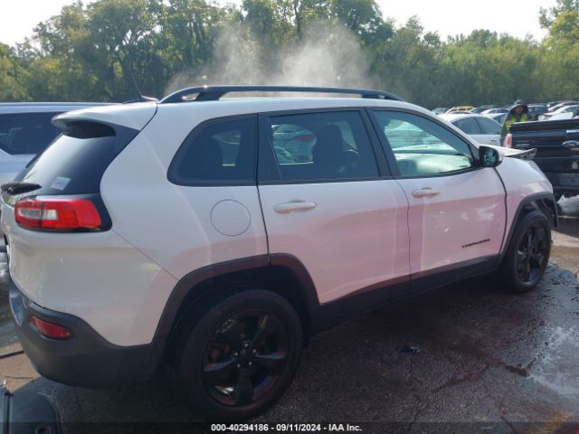 1C4PJMCB5GW226302 Jeep Cherokee Altitude