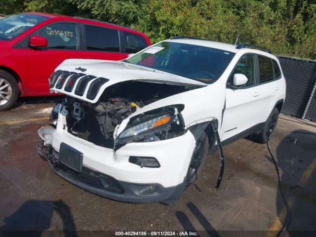 1C4PJMCB5GW226302 Jeep Cherokee Altitude