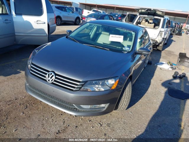 1VWAS7A30FC117663 Volkswagen Passat 1.8t Limited Edition
