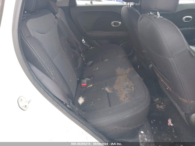 KIA SOUL + 2018 KNDJP3A56J7559900 Image 8