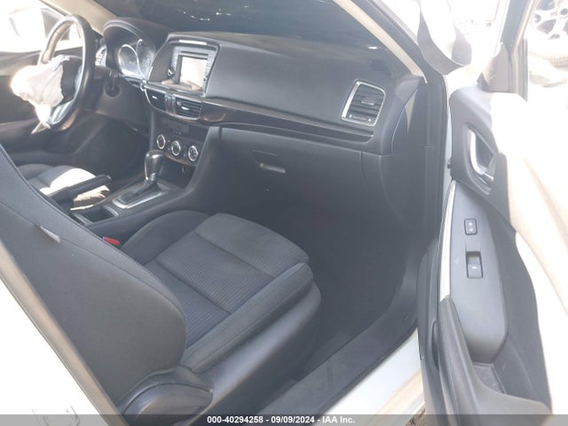 JM1GJ1U54F1223183 Mazda Mazda6 I Sport