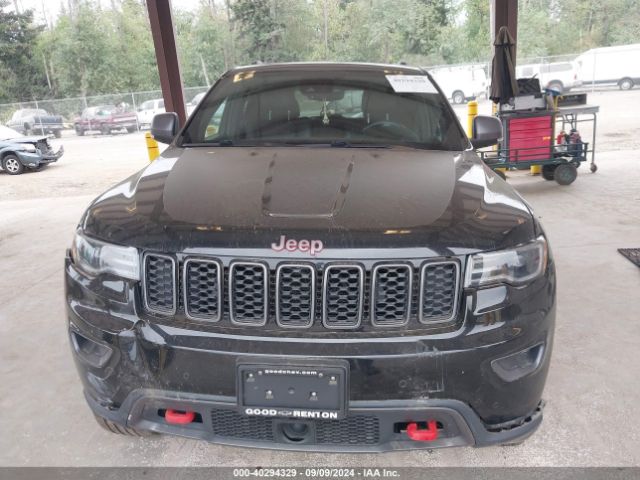 1C4RJFLG4JC138477 Jeep Grand Cherokee Trailhawk 4x4
