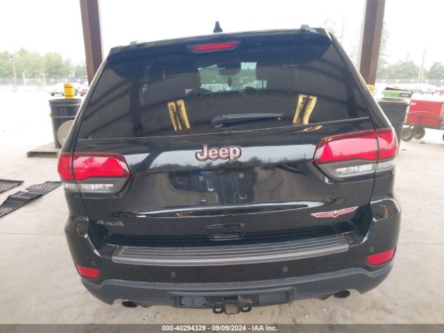 1C4RJFLG4JC138477 Jeep Grand Cherokee Trailhawk 4x4