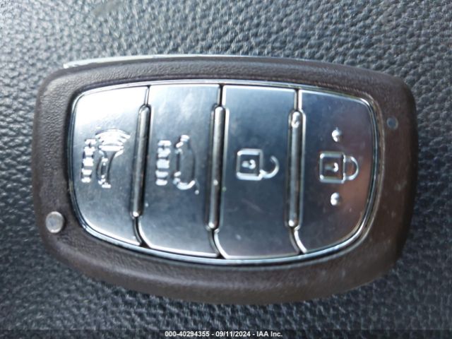 KM8J33A27JU744004 Hyundai Tucson Value