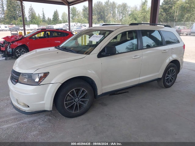 Dodge JOURNEY SE 2018 3C4PDCAB7JT474794 Image 2