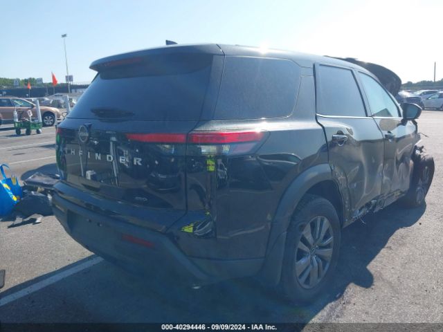 5N1DR3AC1RC286174 Nissan Pathfinder S 4wd