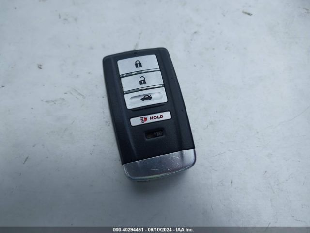 19UDE2F33JA005898 Acura Ilx Acurawatch Plus Package
