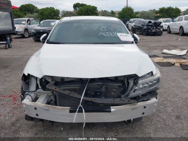 19UDE2F33JA005898 Acura Ilx Acurawatch Plus Package