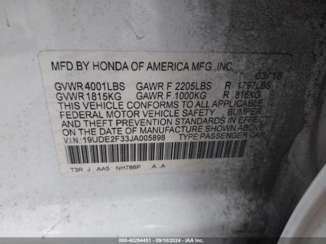 19UDE2F33JA005898 Acura Ilx Acurawatch Plus Package