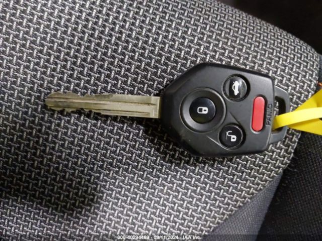 JF2GTACC2KH357140 Subaru Crosstrek 2.0i Premium