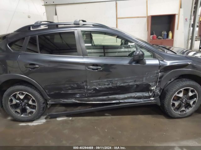 JF2GTACC2KH357140 Subaru Crosstrek 2.0i Premium