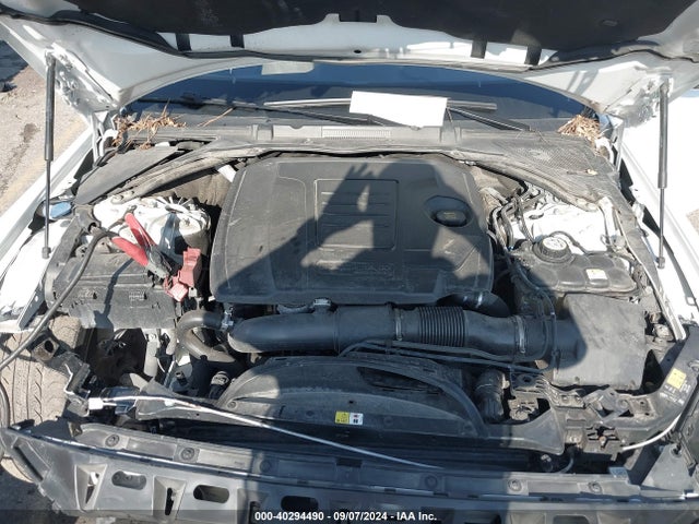 2020 JAGUAR XE SAJAE4FX9LCP63219 Photo 9