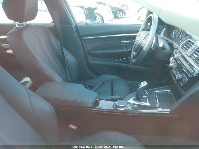 Aukcja sprzedaży 2018 Bmw 330i, vin: WBA8B9G5XJNV00591, numer aukcji: 40294533