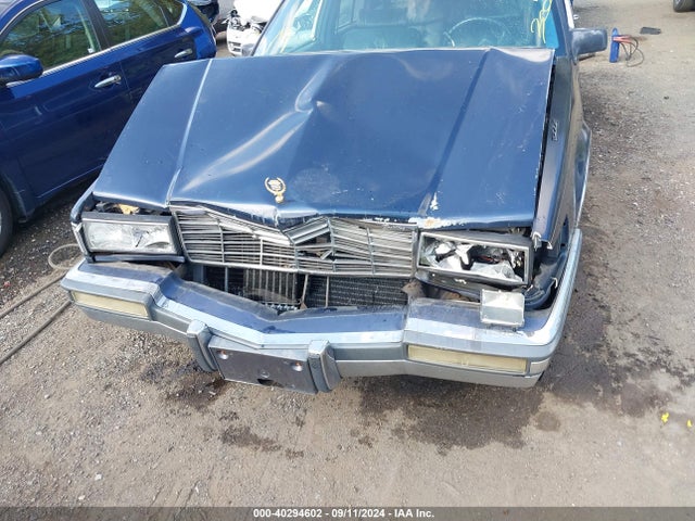 1991 CADILLAC FLEETWOOD 1G6CB53B1M4302559 Photo 5