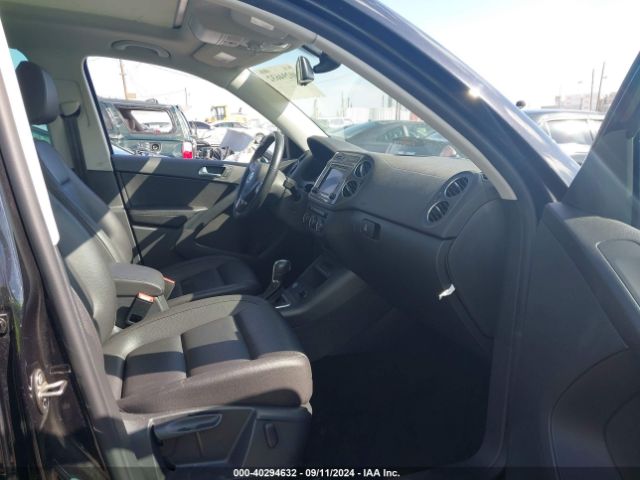 WVGBV7AX0GW518644 Volkswagen TIGUAN SE