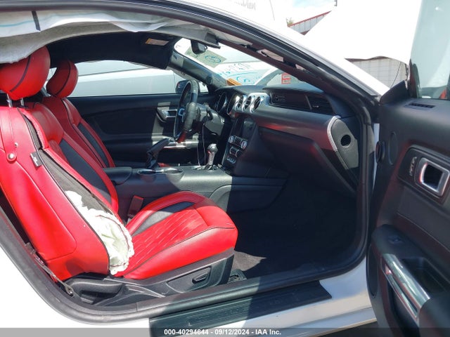 Ford Mustang Ecoboost Fastback 2020 1FA6P8TH4L5171501 Image 5