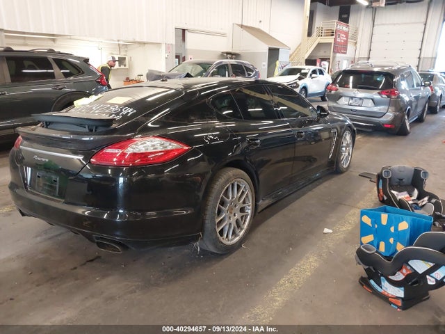 2013 PORSCHE PANAMERA WP0AA2A73DL017811 Photo 3