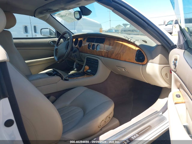 2003 JAGUAR XK8 SAJDA42C932A34710 Photo 4