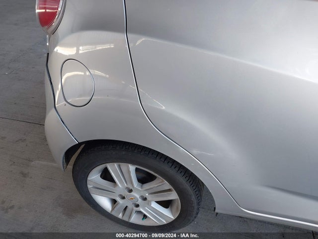Chevrolet Spark 1lt Cvt 2015 KL8CD6S96FC748753 Image 11