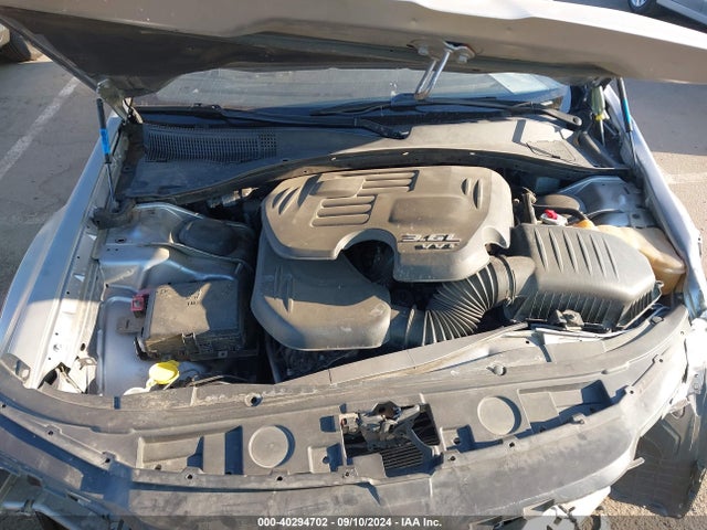 Chrysler 300 300s Awd 2018 2C3CCAGG8JH300075 Image 10