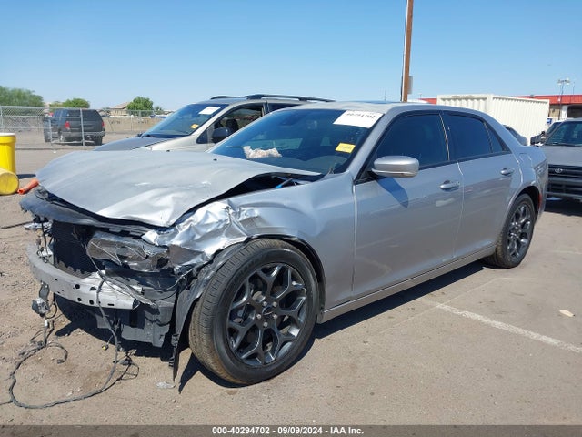 2C3CCAGG8JH300075 Chrysler 300 300s Awd