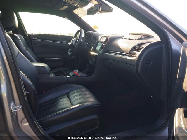 Chrysler 300 300s Awd 2018 2C3CCAGG8JH300075 Image 5