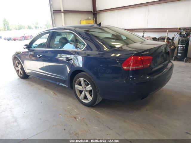 1VWAT7A32EC057350 Volkswagen Passat 1.8t Wolfsburg Edition