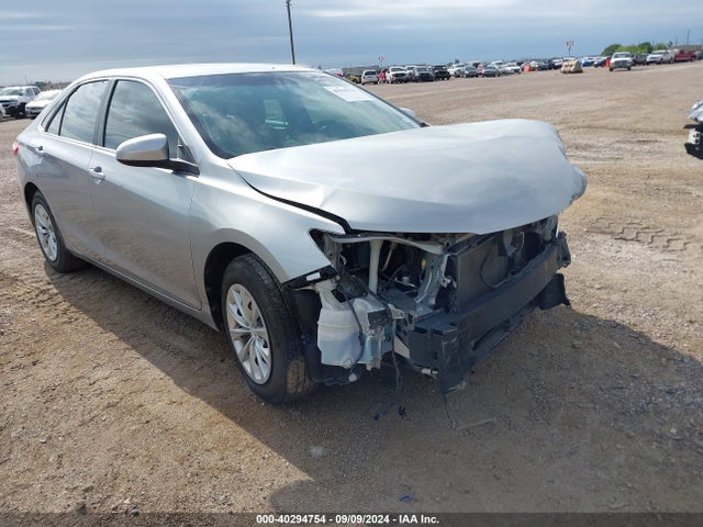 2016 4T4BF1FK3GR556149 main image