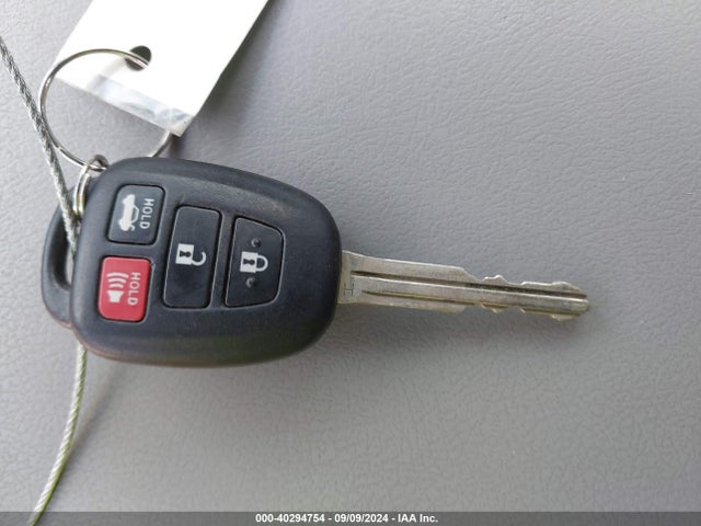 Toyota CAMRY LE 2016 4T4BF1FK3GR556149 Image 11
