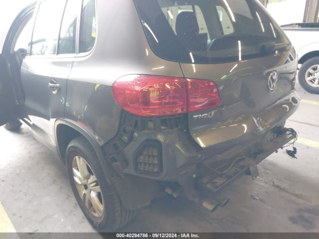 WVGBV7AX6FW577986 Volkswagen TIGUAN S