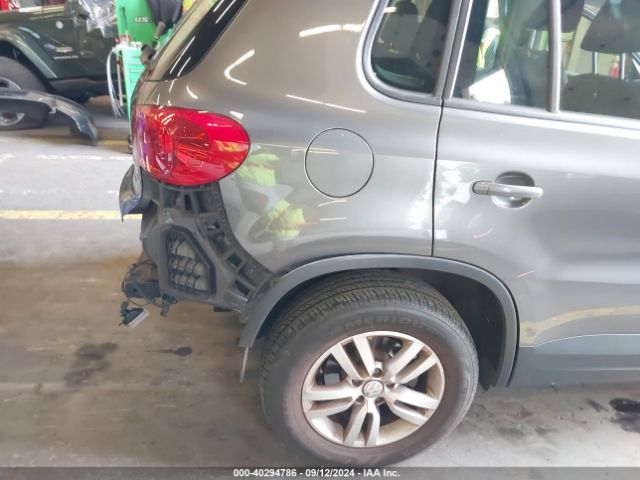 WVGBV7AX6FW577986 Volkswagen TIGUAN S