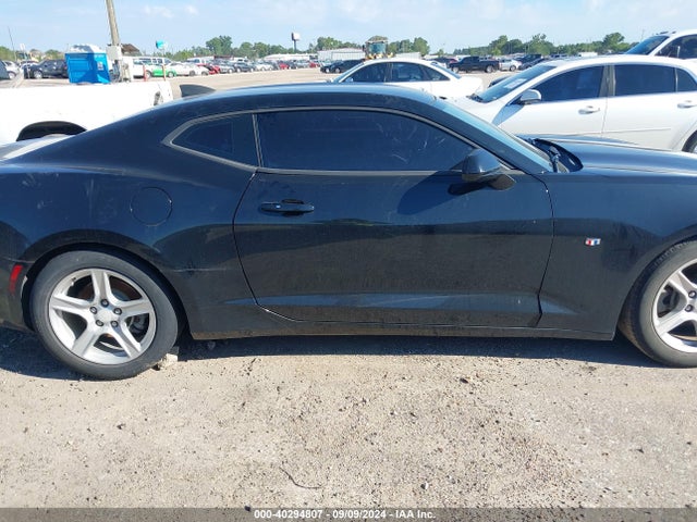 Chevrolet Camaro 1lt 2016 1G1FB1RX2G0166307 Image 13
