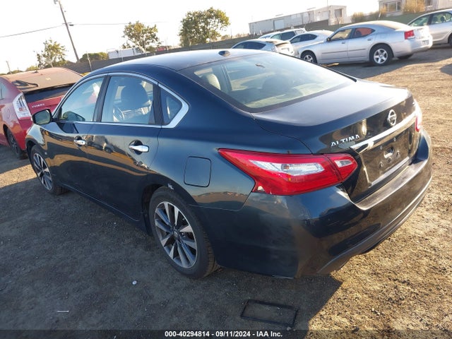 Nissan Altima 2.5 Sl 2017 1N4AL3AP2HC223424 Image 3