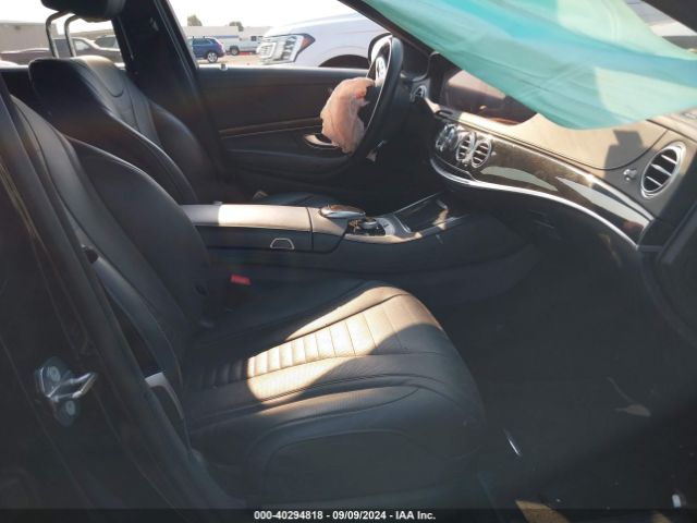 WDDUG8DB2KA442269 Mercedes-Benz S 560