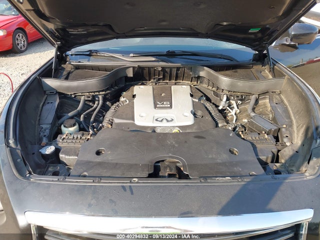 JN8CS1MW7FM482614 Infiniti QX70
