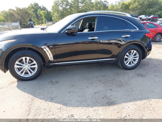 JN8CS1MW7FM482614 Infiniti QX70