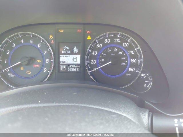 JN8CS1MW7FM482614 Infiniti QX70