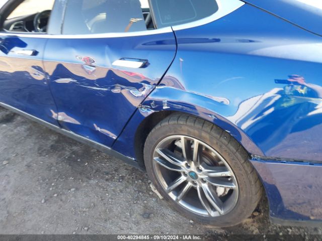 5YJSA1E12FF117098 Tesla Model S 60/70/85