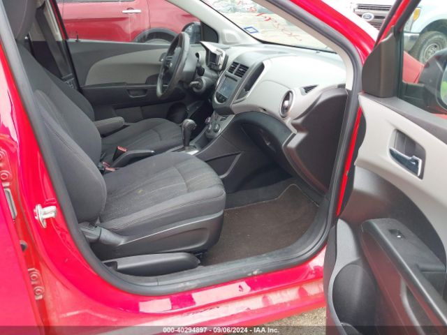 1G1JC5SHXG4119262 Chevrolet Sonic Lt Auto