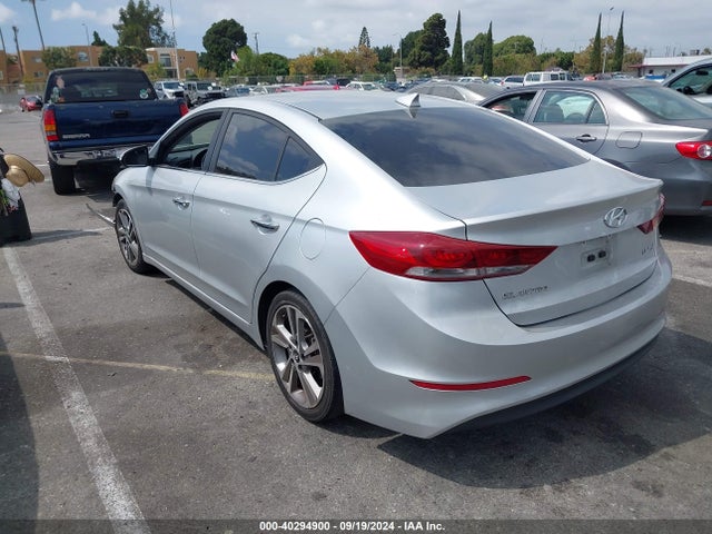 5NPD84LFXHH042983 Hyundai Elantra Limited