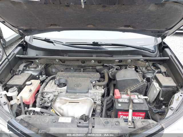 Toyota Rav4 Xle 2017 JTMRFREV9HJ170281 Image 10