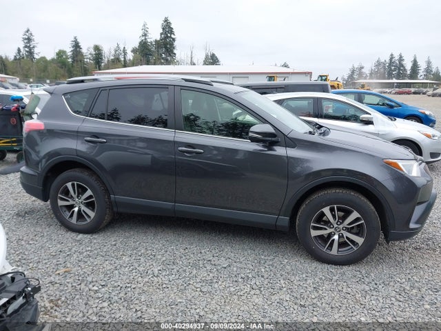 Toyota Rav4 Xle 2017 JTMRFREV9HJ170281 Image 14