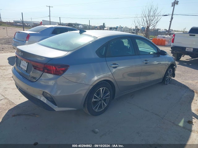 KIA Forte Lxs 2024 3KPF24AD9RE799178 Image 4