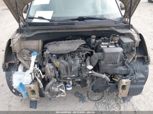KNDJN2A26G7296581 KIA Soul