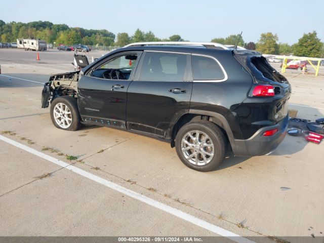 1C4PJLCS3HW643509 Jeep Cherokee Latitude Fwd